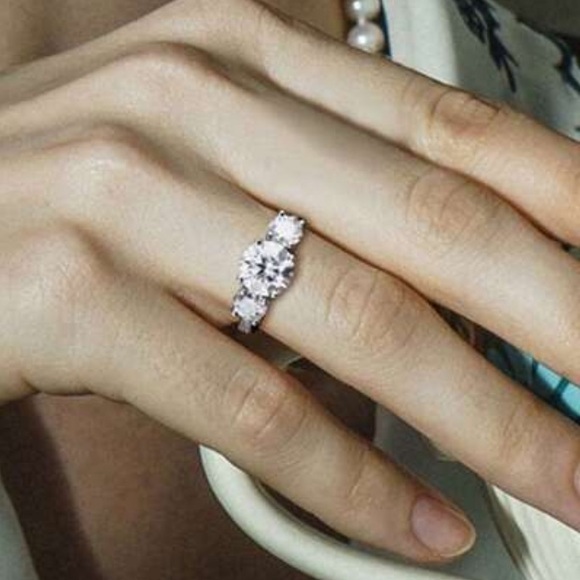 Moissanite Sterling Silver 925 Past, Present, Future Sparkling Ring (size 7.5) - Picture 2 of 7